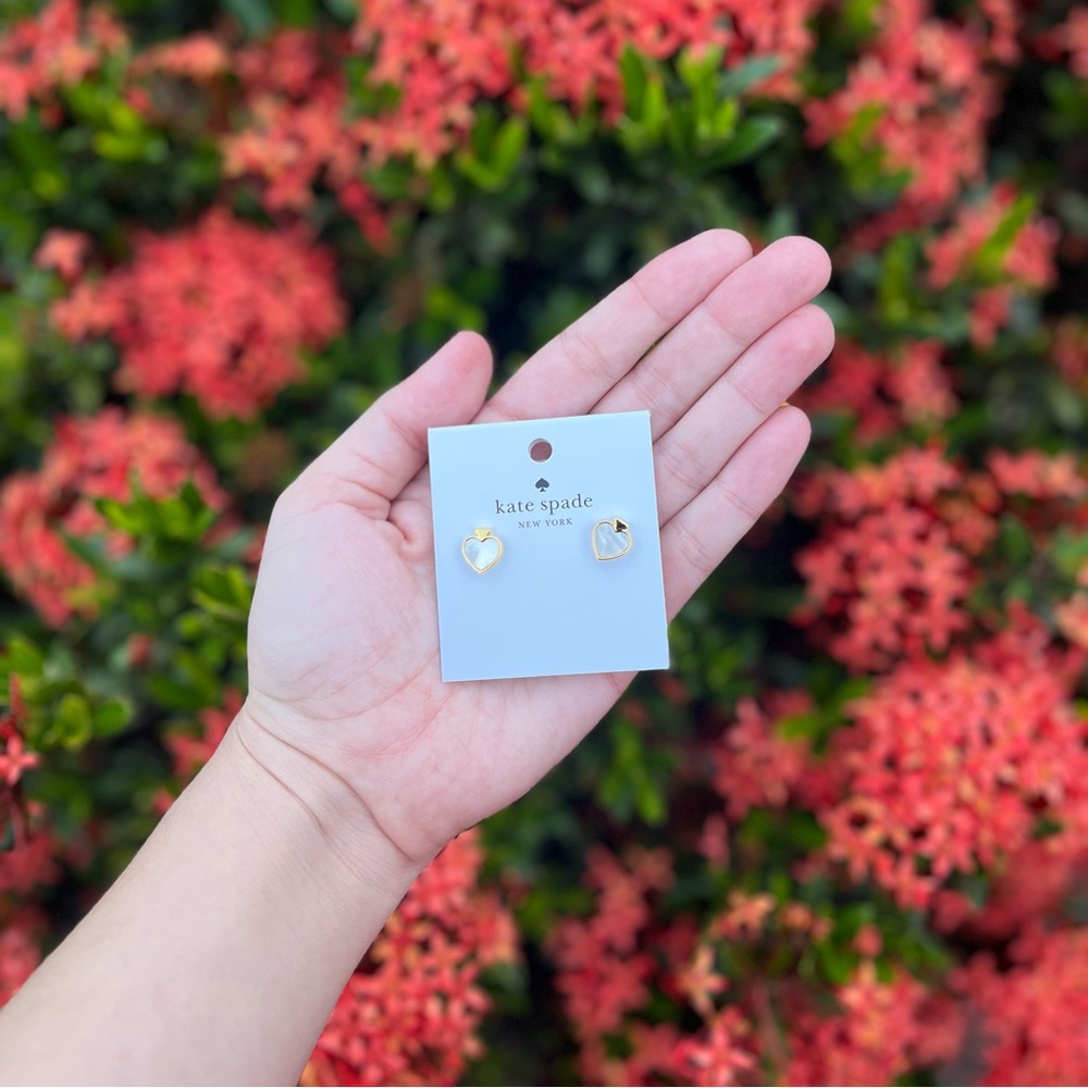 NWT Kate Spade Signature Spade Earrings • Cream Multi
